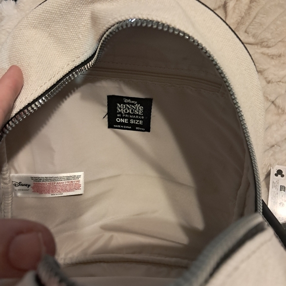 Primark Disney Minnie Mouse Kids Backpack With FREE Monogramed Wallet - Picture 8 of 8